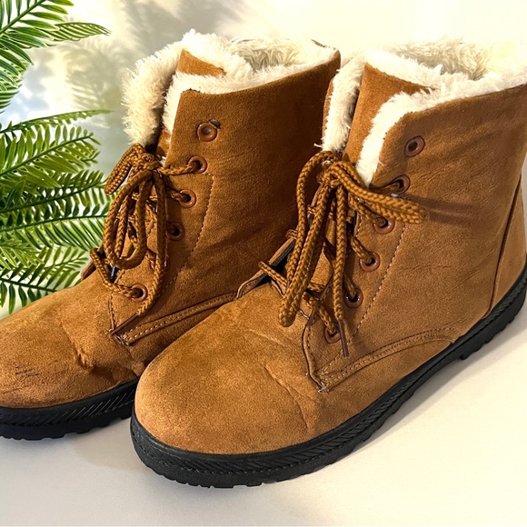 SQL Women’s Cognac Brown Boot - Picture 1 of 9